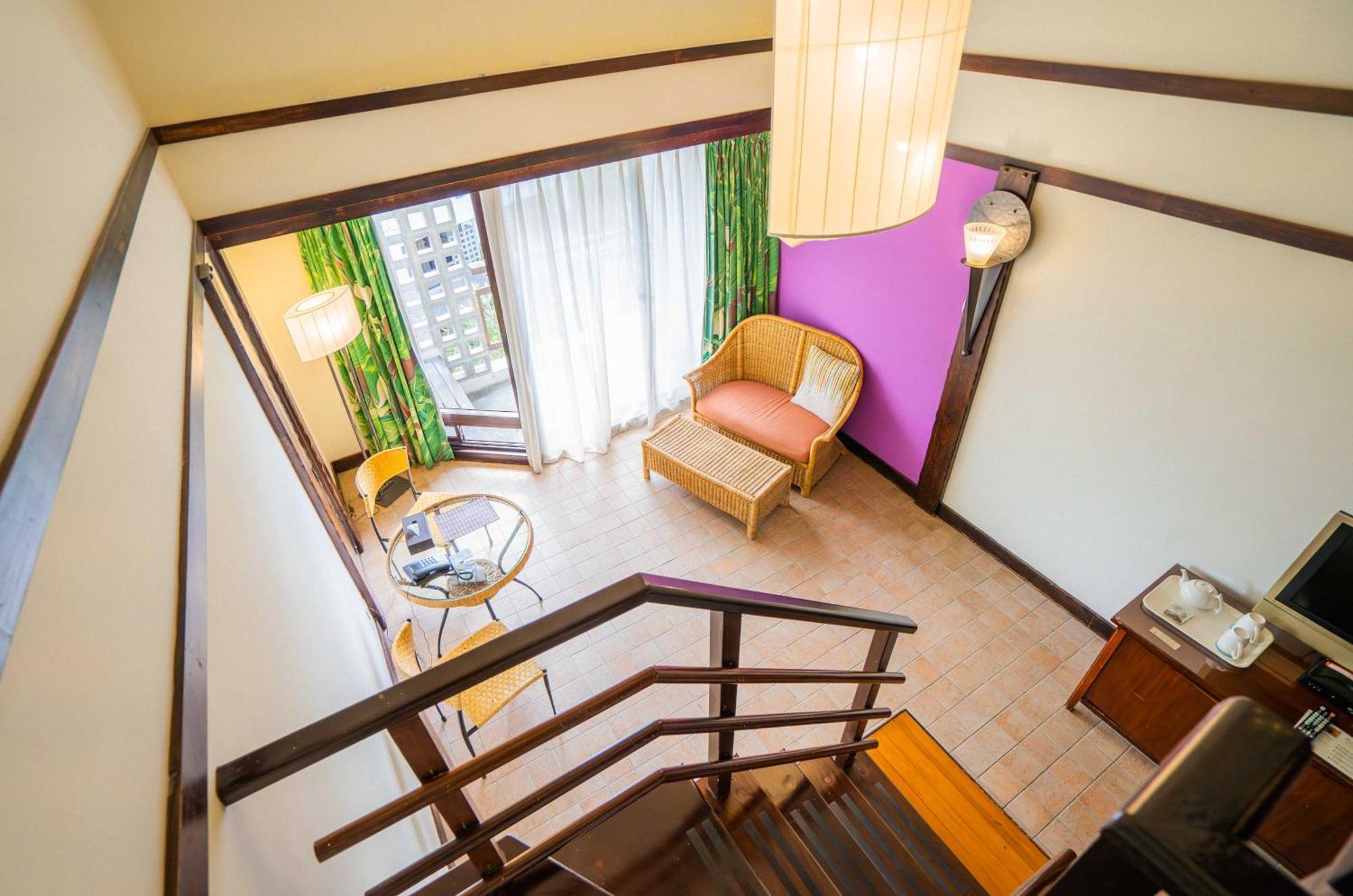 Yoho Beach Resort Kenting Heng-ch'un Exterior foto A room at the hotel