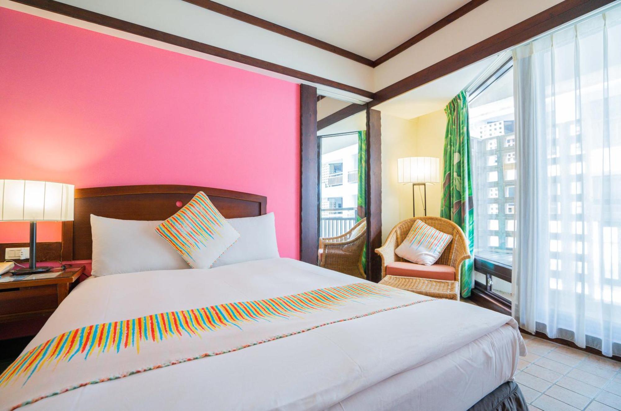 Yoho Beach Resort Kenting Heng-ch'un Exterior foto A bedroom at the hotel